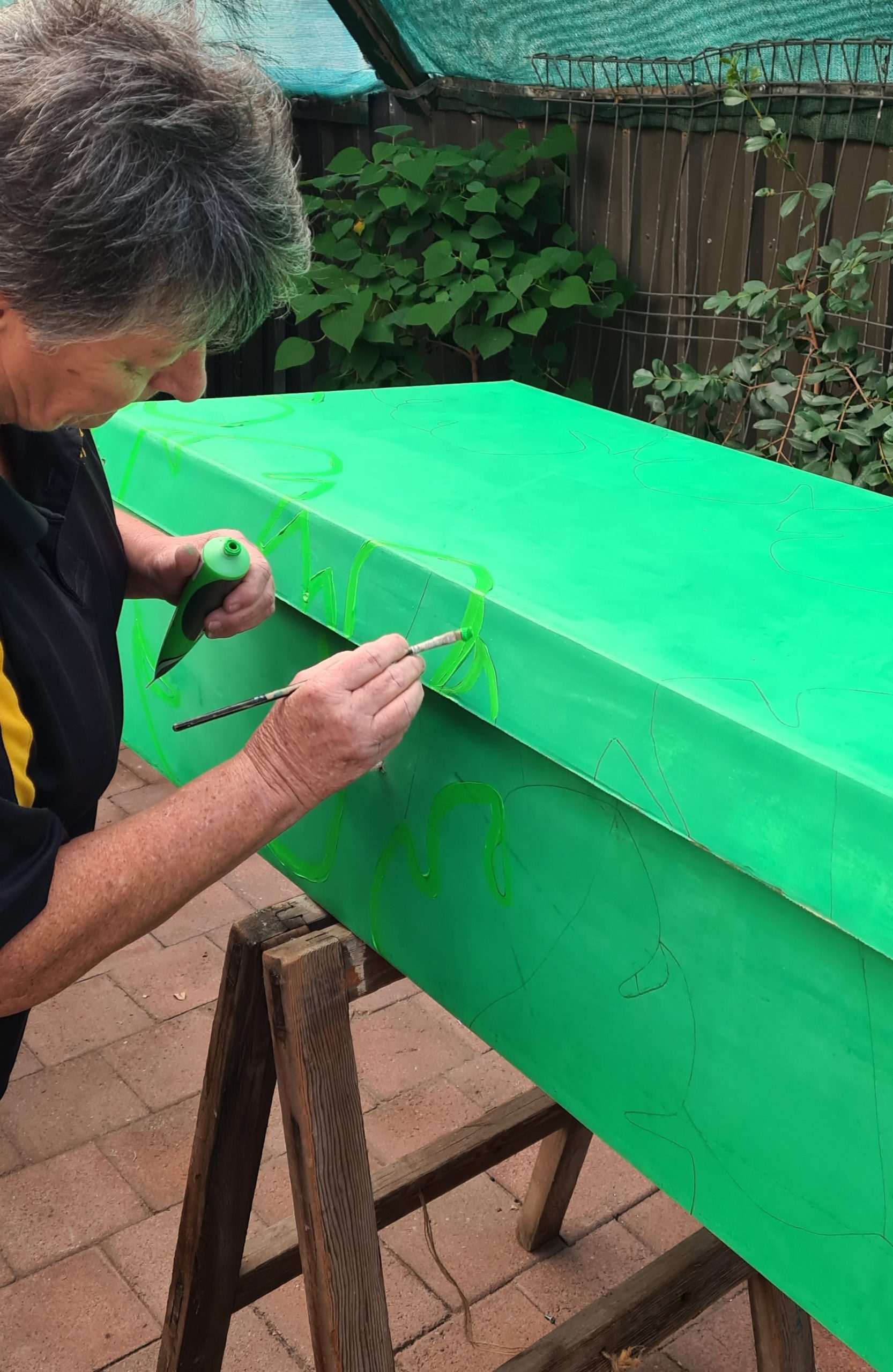 Painting the eco-coffin