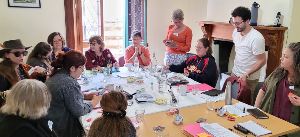 Our wonderful 2023 Eco Coffin Project group during the Pushing Up Daisies workshop.